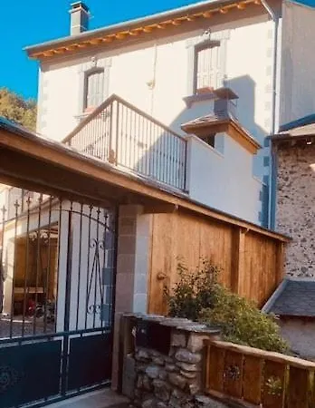 Maison Boule De Neige, Meuble De Tourisme 3 Etoiles * Formigueres